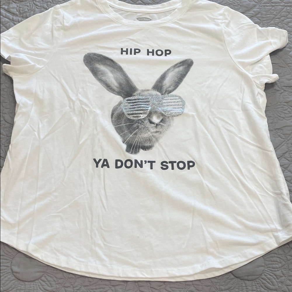 *3 for $10* Old Navy Soft Washed Bunny White Tee XL